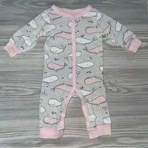 ⭐Carter’s Baby Girls Whale Print Sleep & Play Sleeper Size 3M⭐